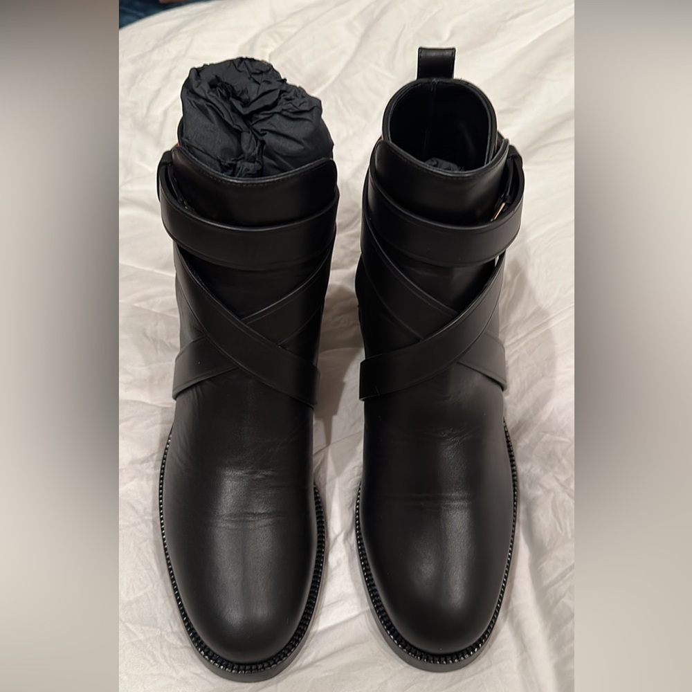 Burberry booties